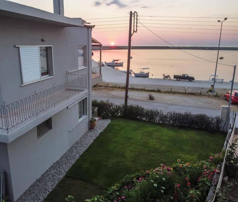 Ferienwohnung Phaos I Kyparissia Exterior foto