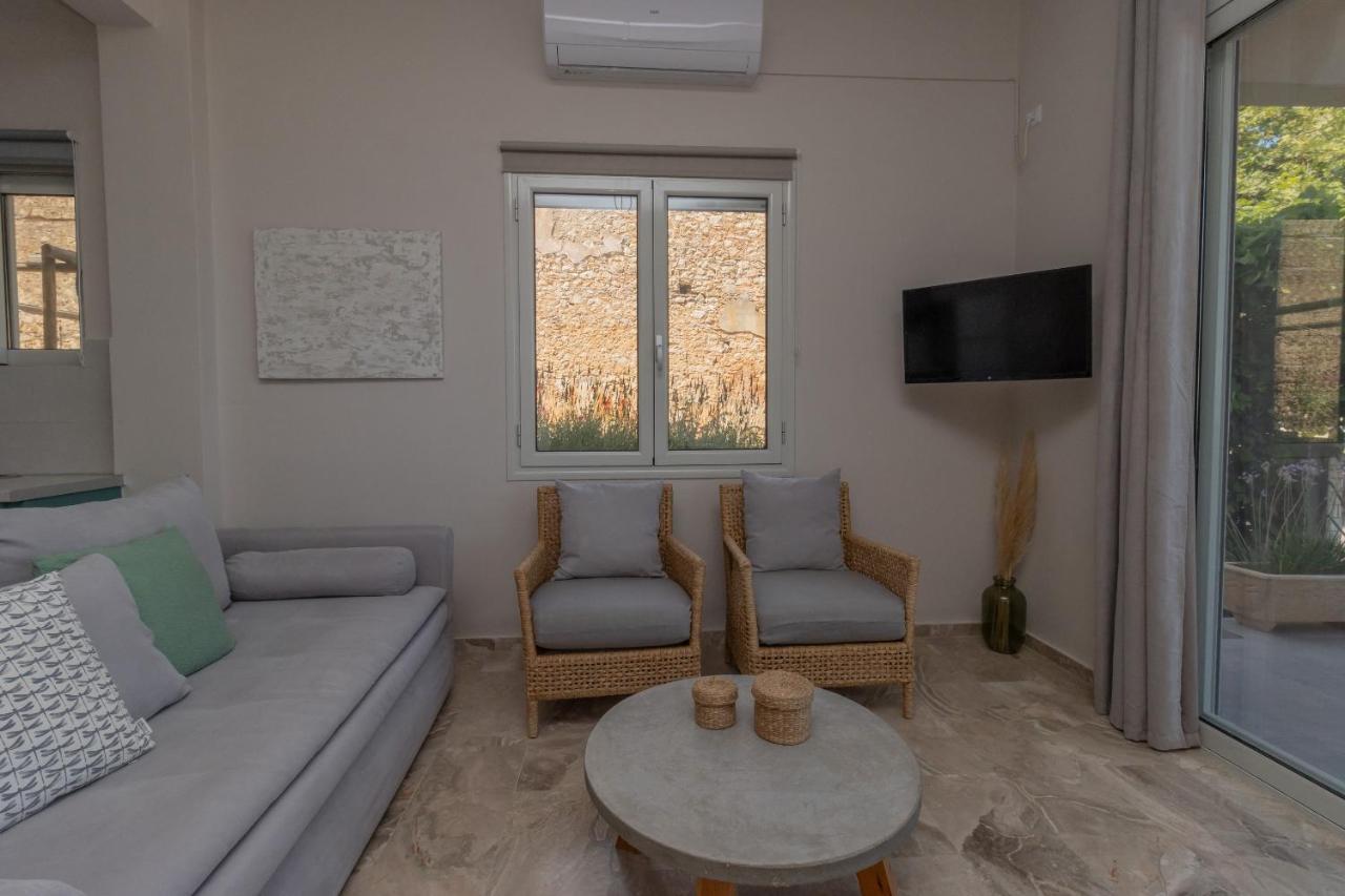 Ferienwohnung Phaos I Kyparissia Exterior foto